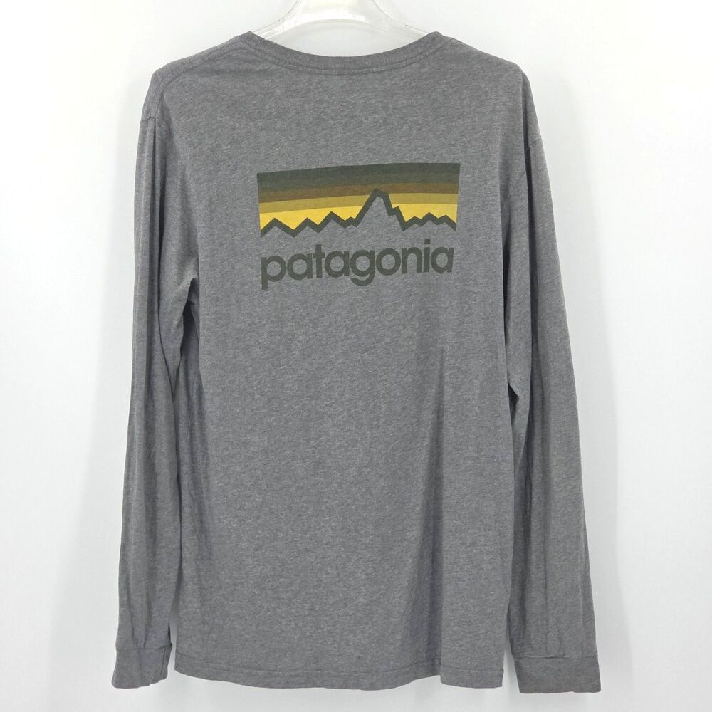 Vintage Patagonia Crewneck Shirt  Mens Size Medium Gray Mountain Logo Outdoors